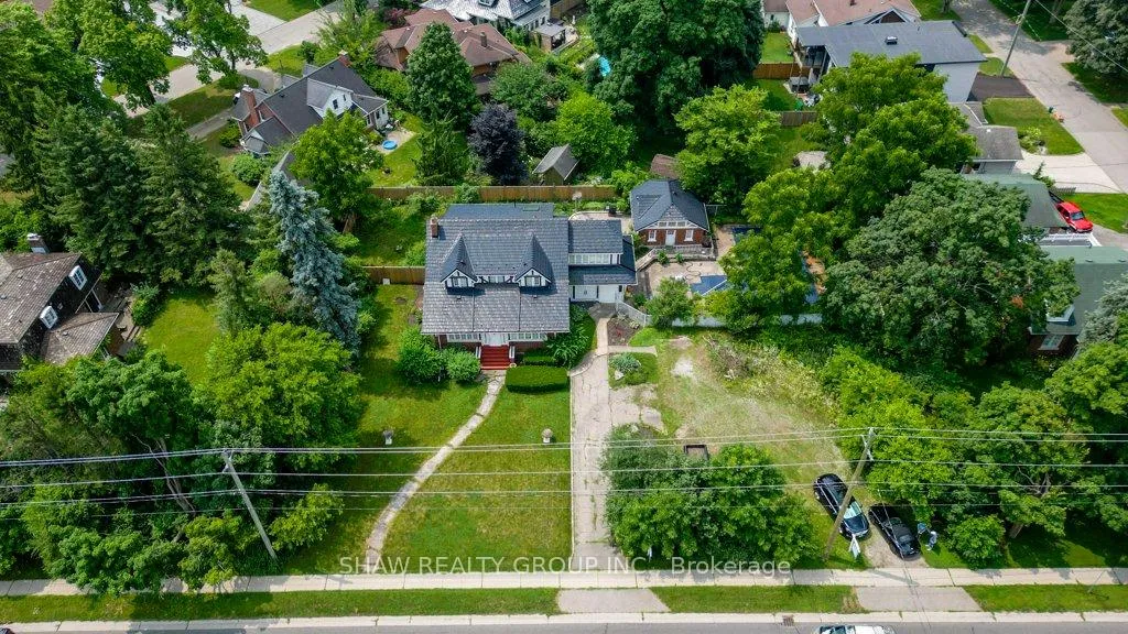 Photo 30 of 2023 Coronation Avenue, Cambridge, Lang's Farm — HOMEH