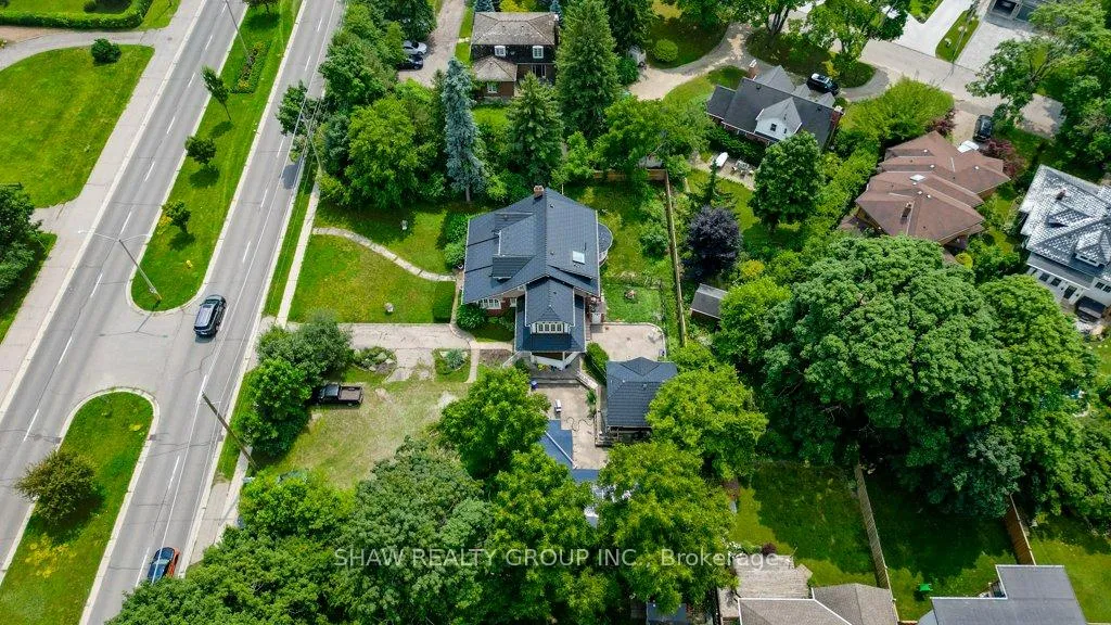 Photo 31 of 2023 Coronation Avenue, Cambridge, Lang's Farm — HOMEH