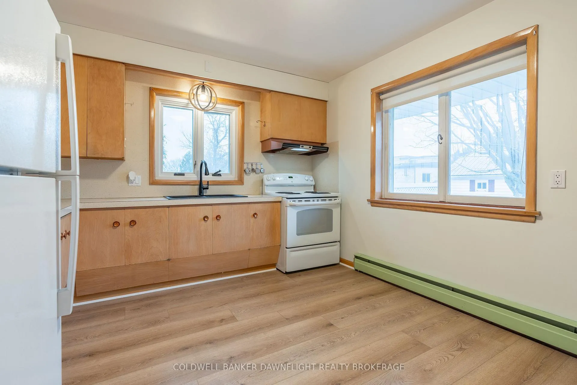 Photo 3 of 394 William Street, South Huron, Exeter — HOMEH