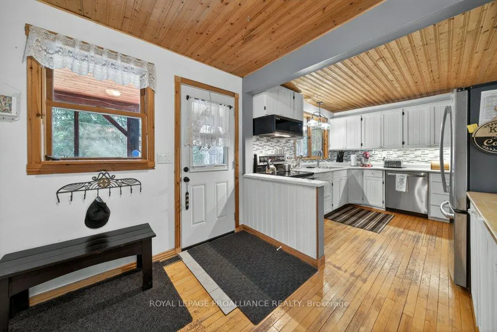 Photo 2 of 1205 Head Road, Frontenac, Frontenac North — HOMEH