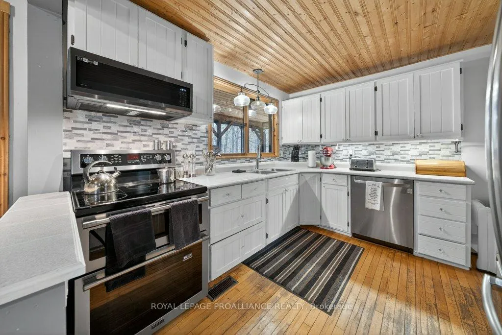 Photo 4 of 1205 Head Road, Frontenac, Frontenac North — HOMEH