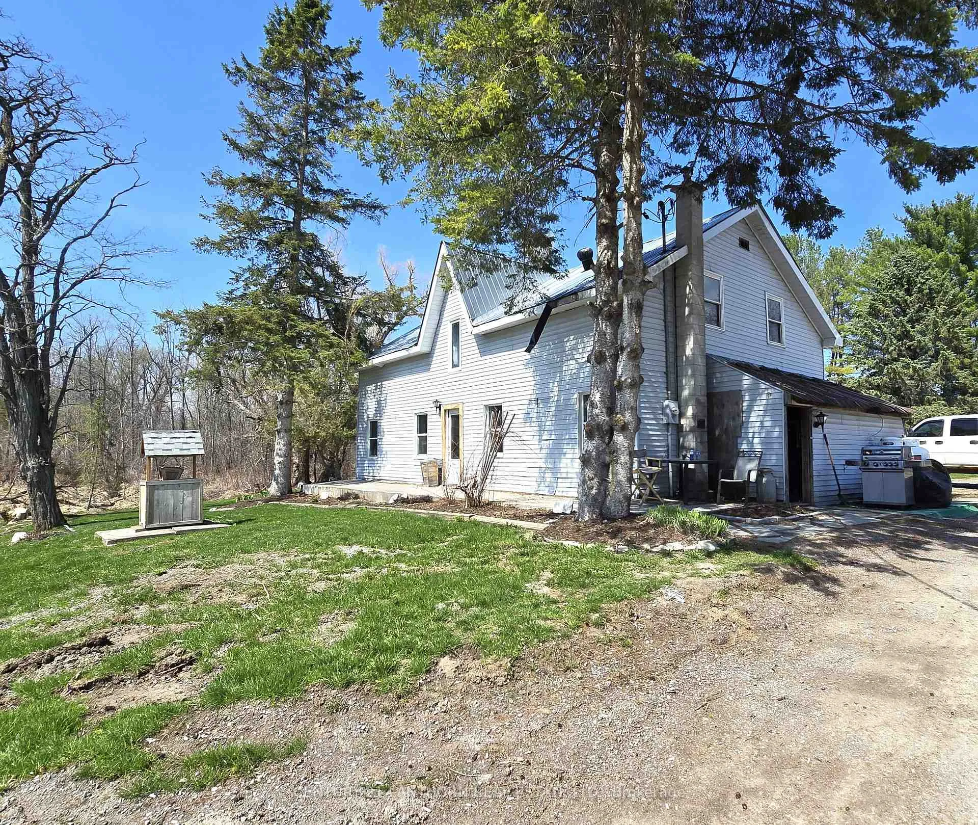 Photo 5 of 476 Smith Road, Quinte West, Sidney Ward — HOMEH