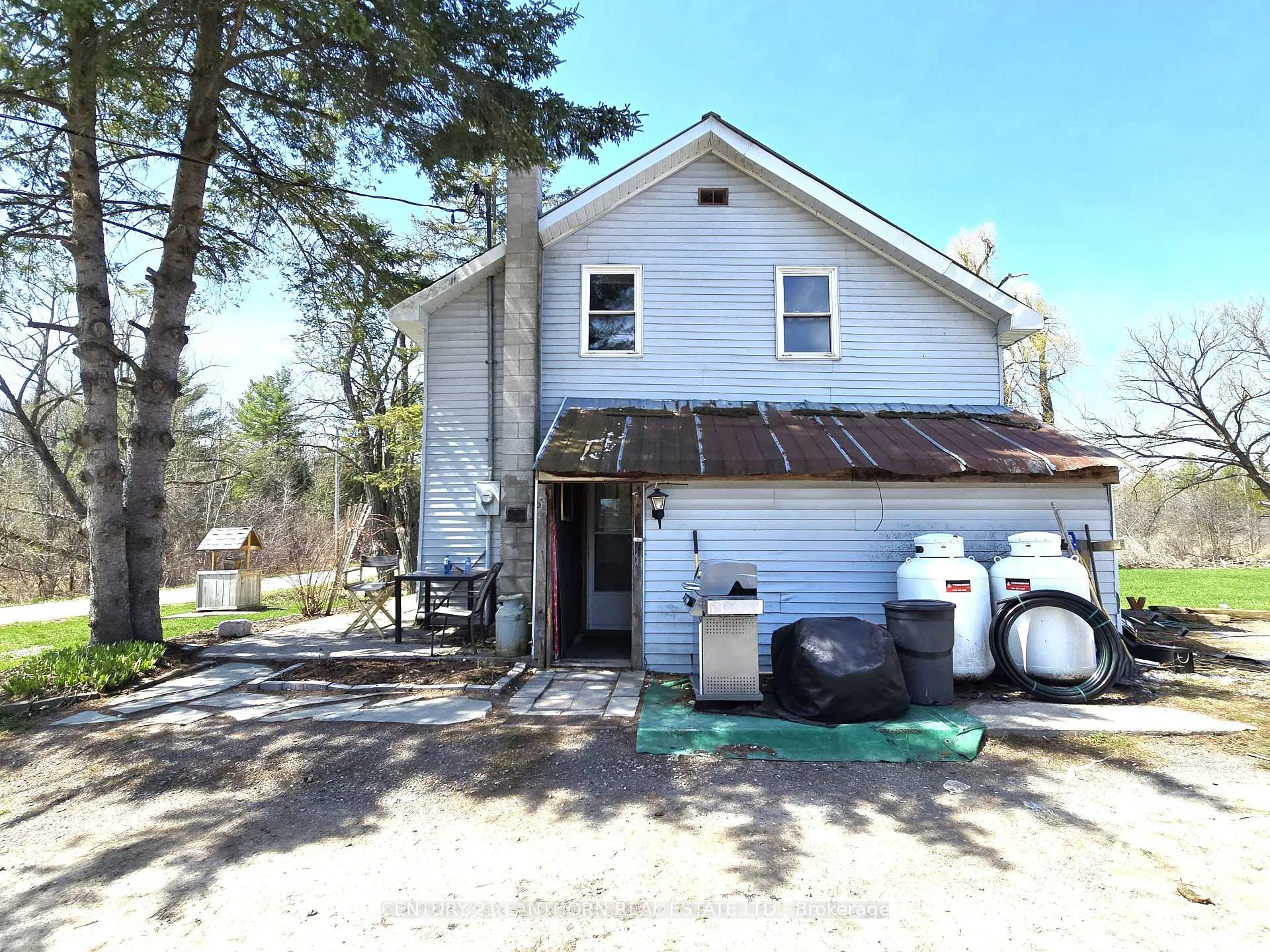 Photo 7 of 476 Smith Road, Quinte West, Sidney Ward — HOMEH