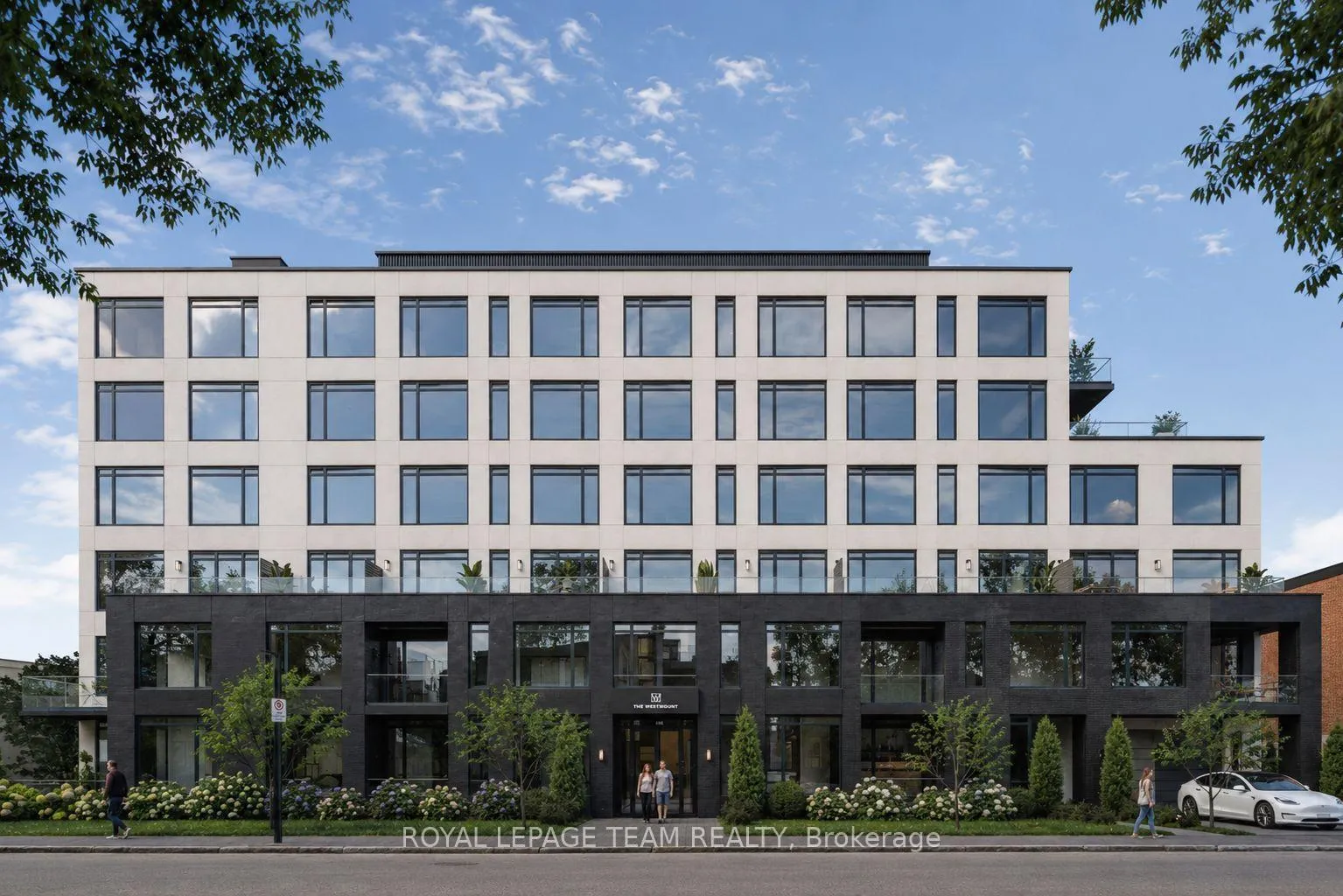 Front of Unit 105, 398 Roosevelt Avenue