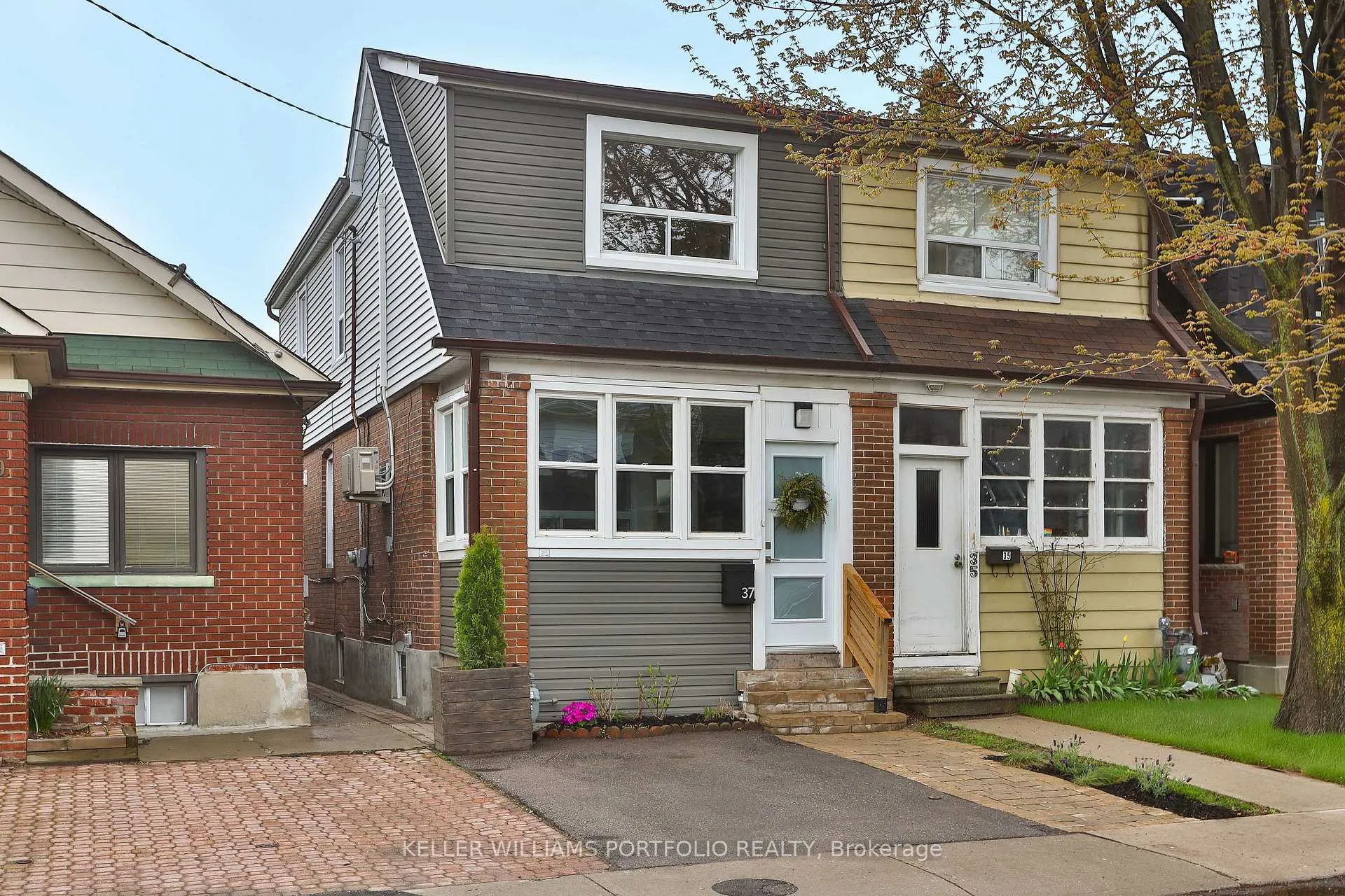 Photo 2 of 37 Rosethorn Avenue, Toronto, Weston-Pellam Park — HOMEH