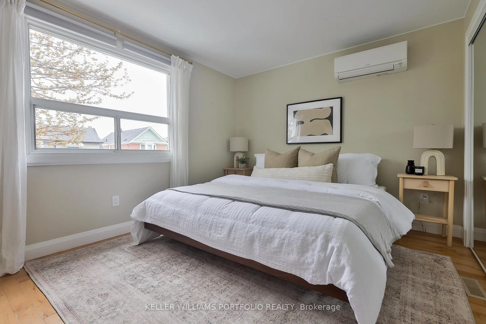 Photo 11 of 37 Rosethorn Avenue, Toronto, Weston-Pellam Park — HOMEH