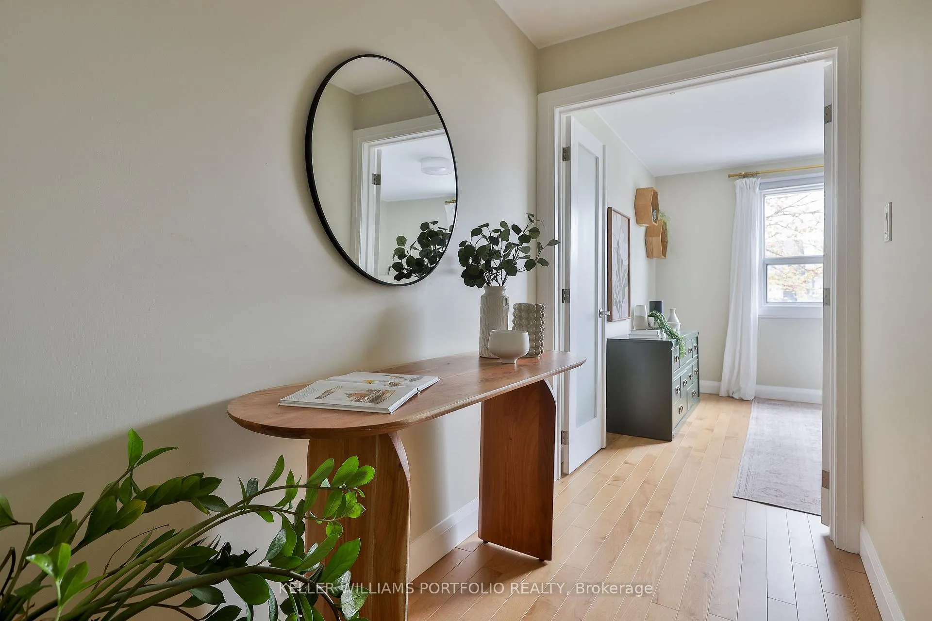 Photo 17 of 37 Rosethorn Avenue, Toronto, Weston-Pellam Park — HOMEH