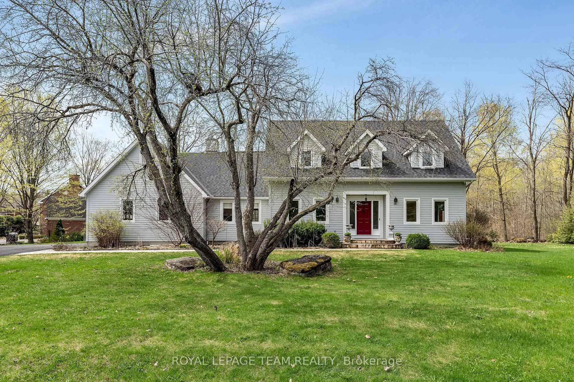 Photo 1 of 28 Spring Cress Drive, Ottawa, Cedar Hill/Orchard Estates — HOMEH
