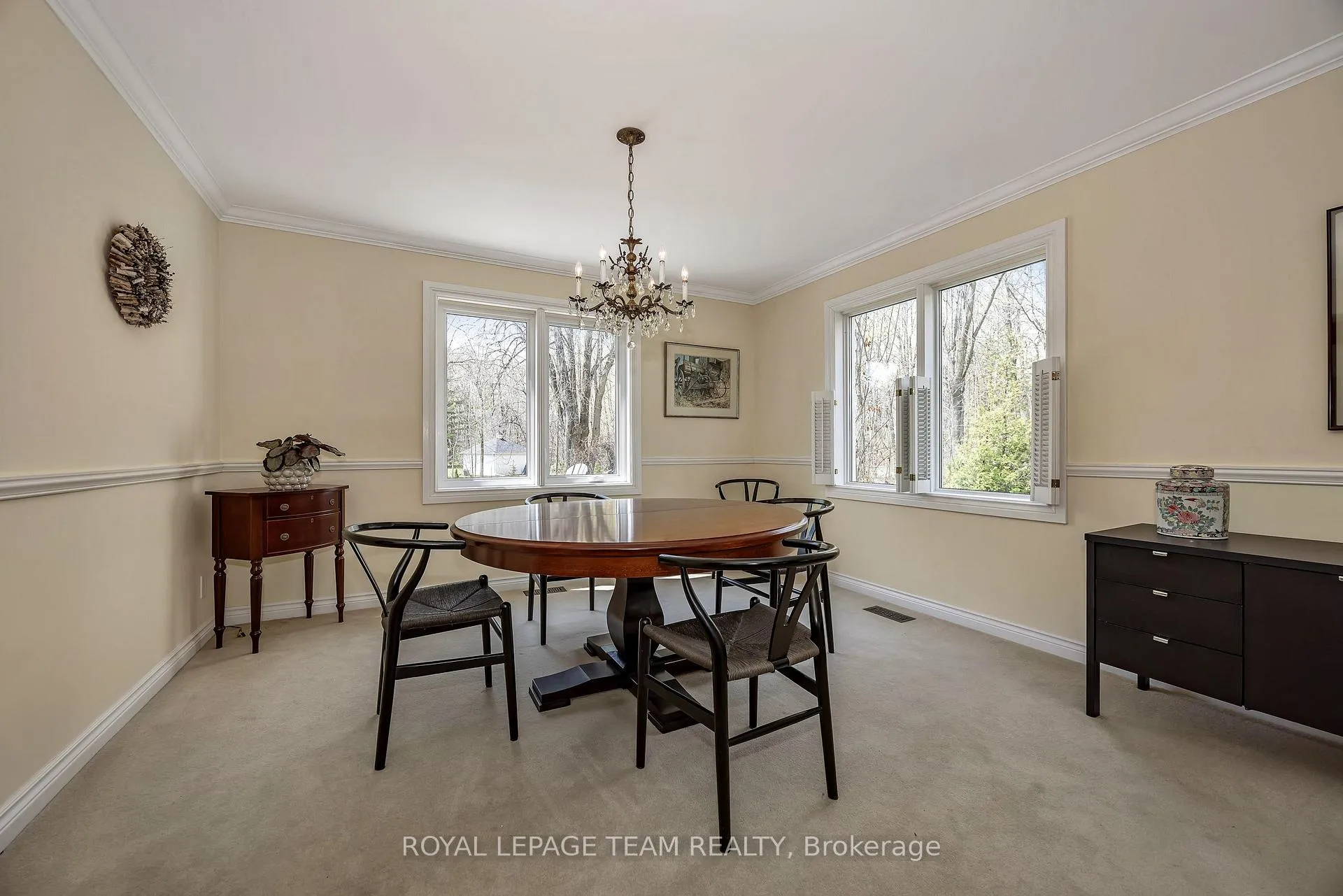 Photo 7 of 28 Spring Cress Drive, Ottawa, Cedar Hill/Orchard Estates — HOMEH