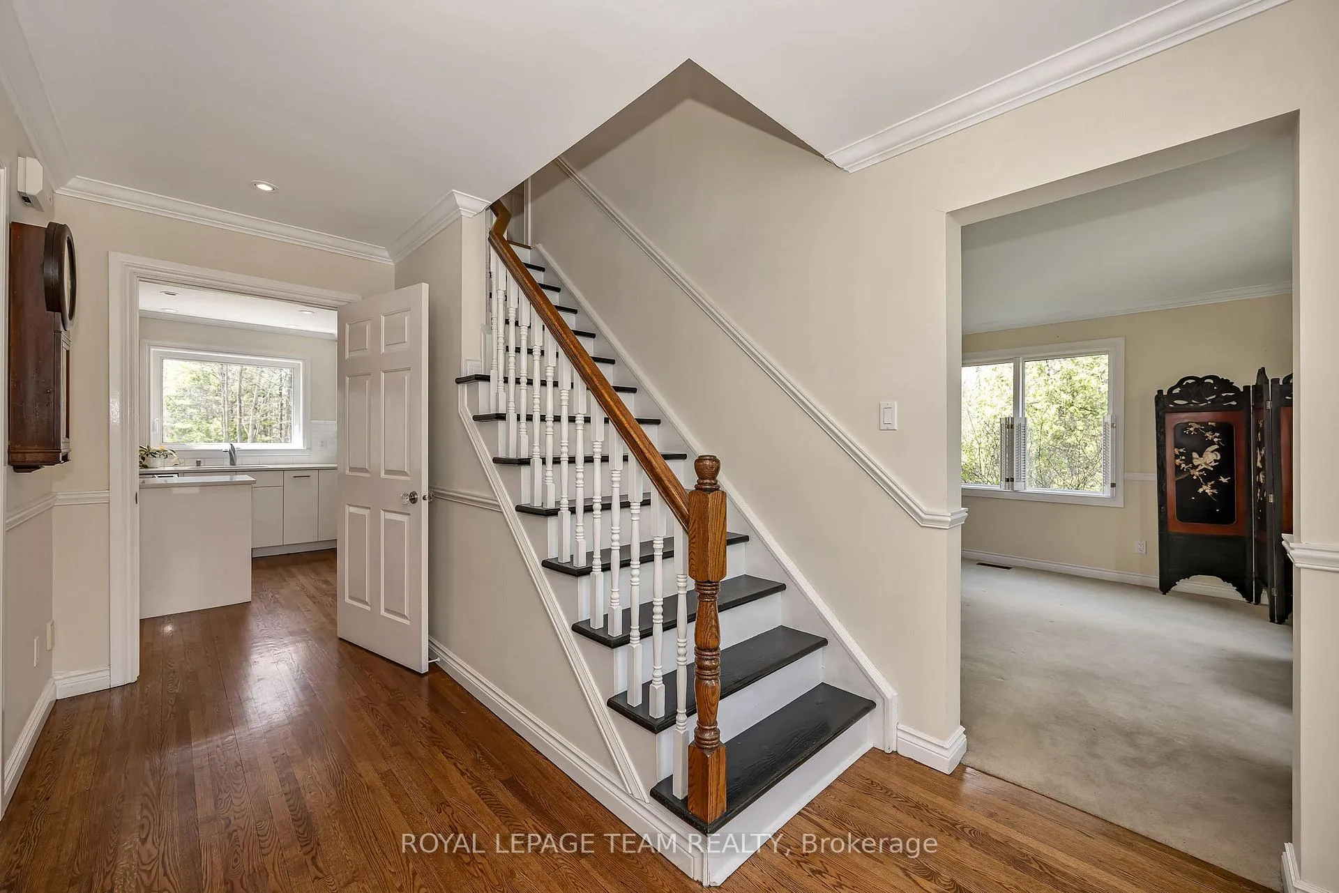 Photo 24 of 28 Spring Cress Drive, Ottawa, Cedar Hill/Orchard Estates — HOMEH