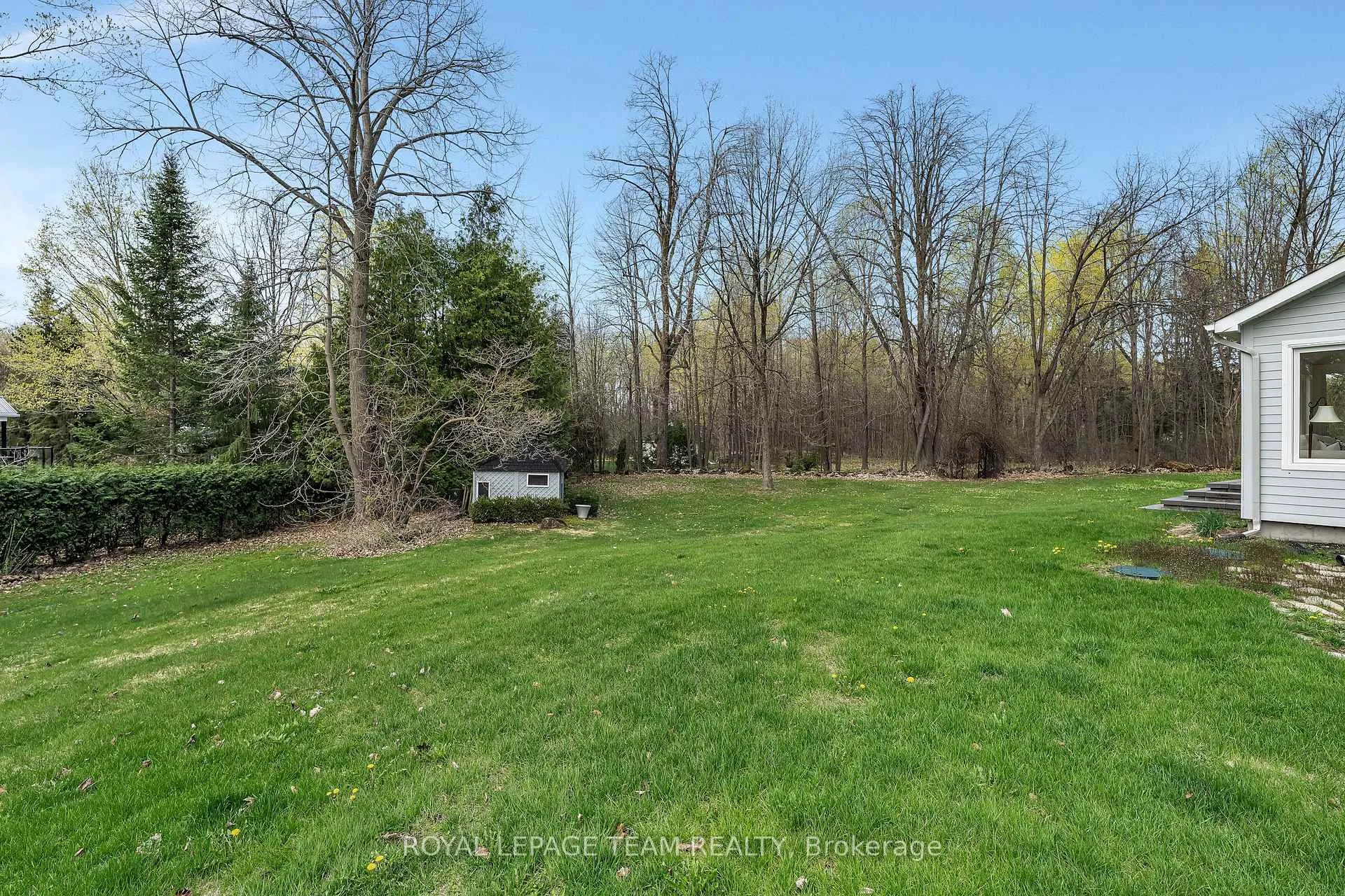 Photo 36 of 28 Spring Cress Drive, Ottawa, Cedar Hill/Orchard Estates — HOMEH