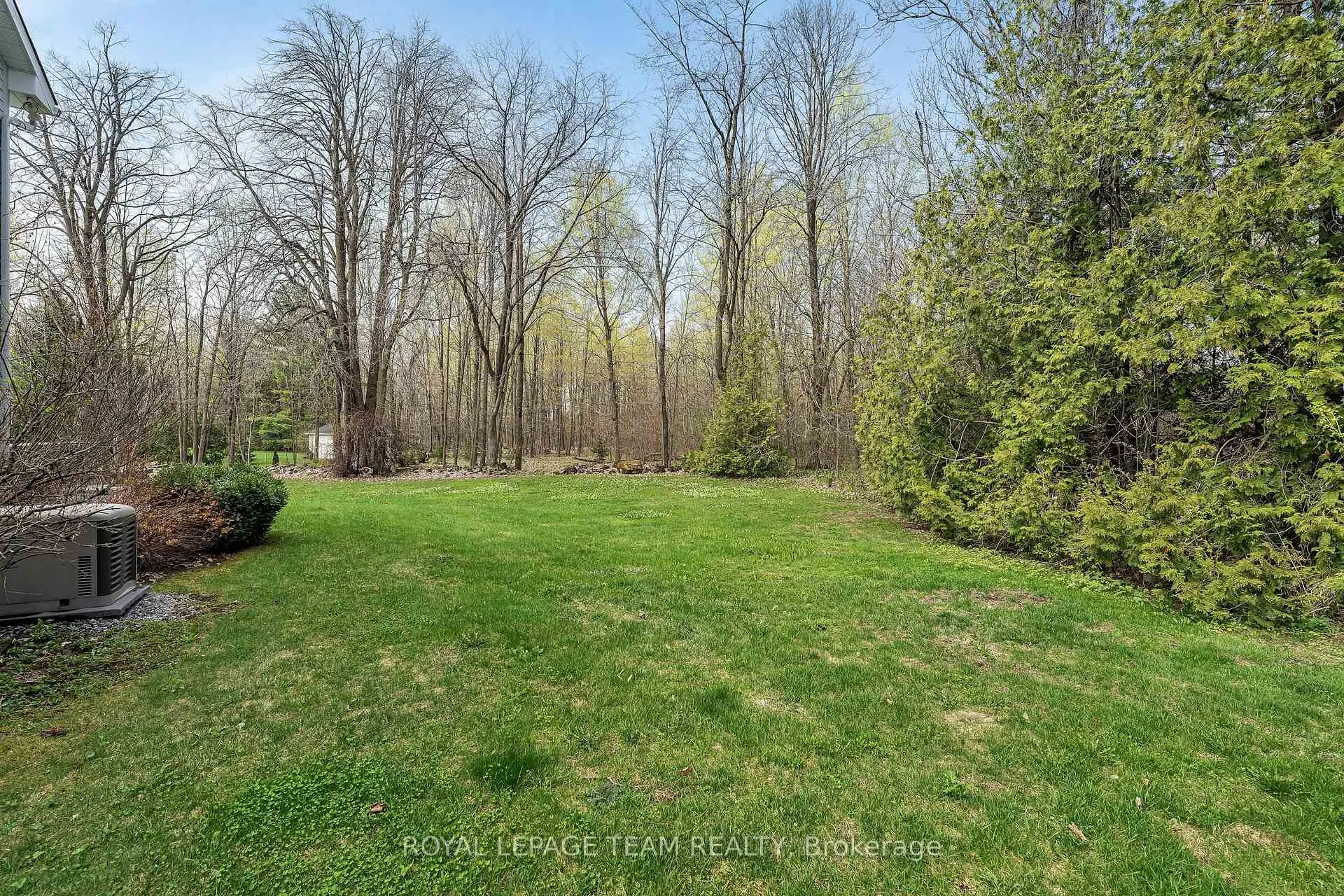 Photo 37 of 28 Spring Cress Drive, Ottawa, Cedar Hill/Orchard Estates — HOMEH