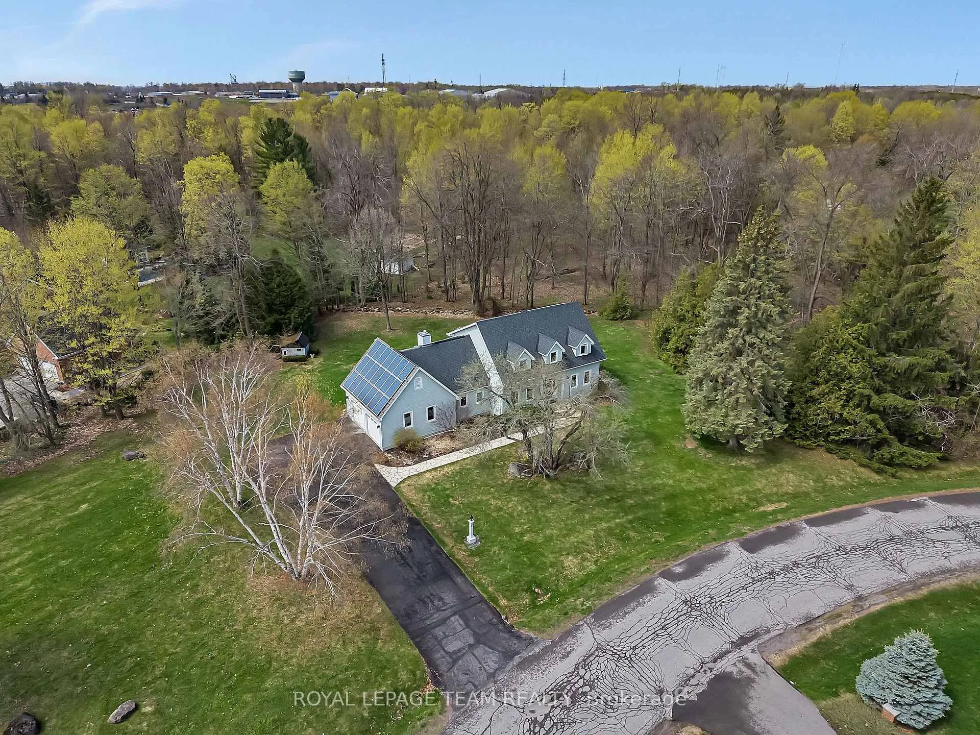 Photo 44 of 28 Spring Cress Drive, Ottawa, Cedar Hill/Orchard Estates — HOMEH