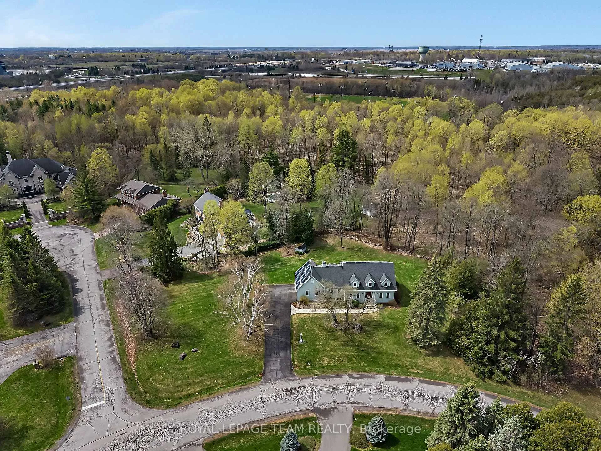 Photo 47 of 28 Spring Cress Drive, Ottawa, Cedar Hill/Orchard Estates — HOMEH