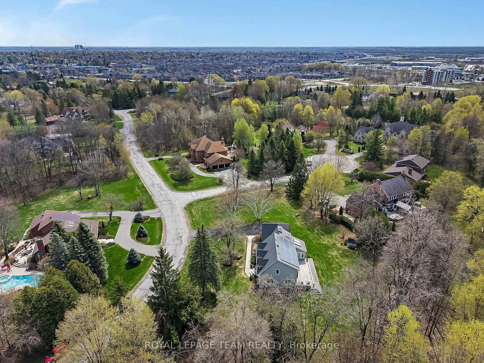 Photo 48 of 28 Spring Cress Drive, Ottawa, Cedar Hill/Orchard Estates — HOMEH