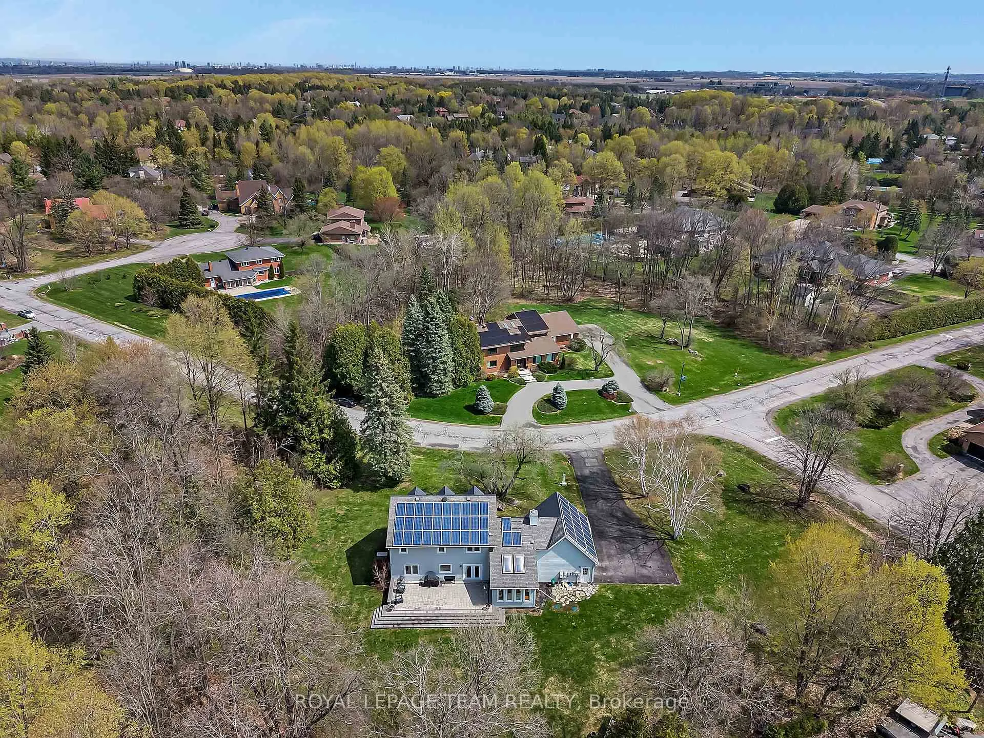 Photo 49 of 28 Spring Cress Drive, Ottawa, Cedar Hill/Orchard Estates — HOMEH