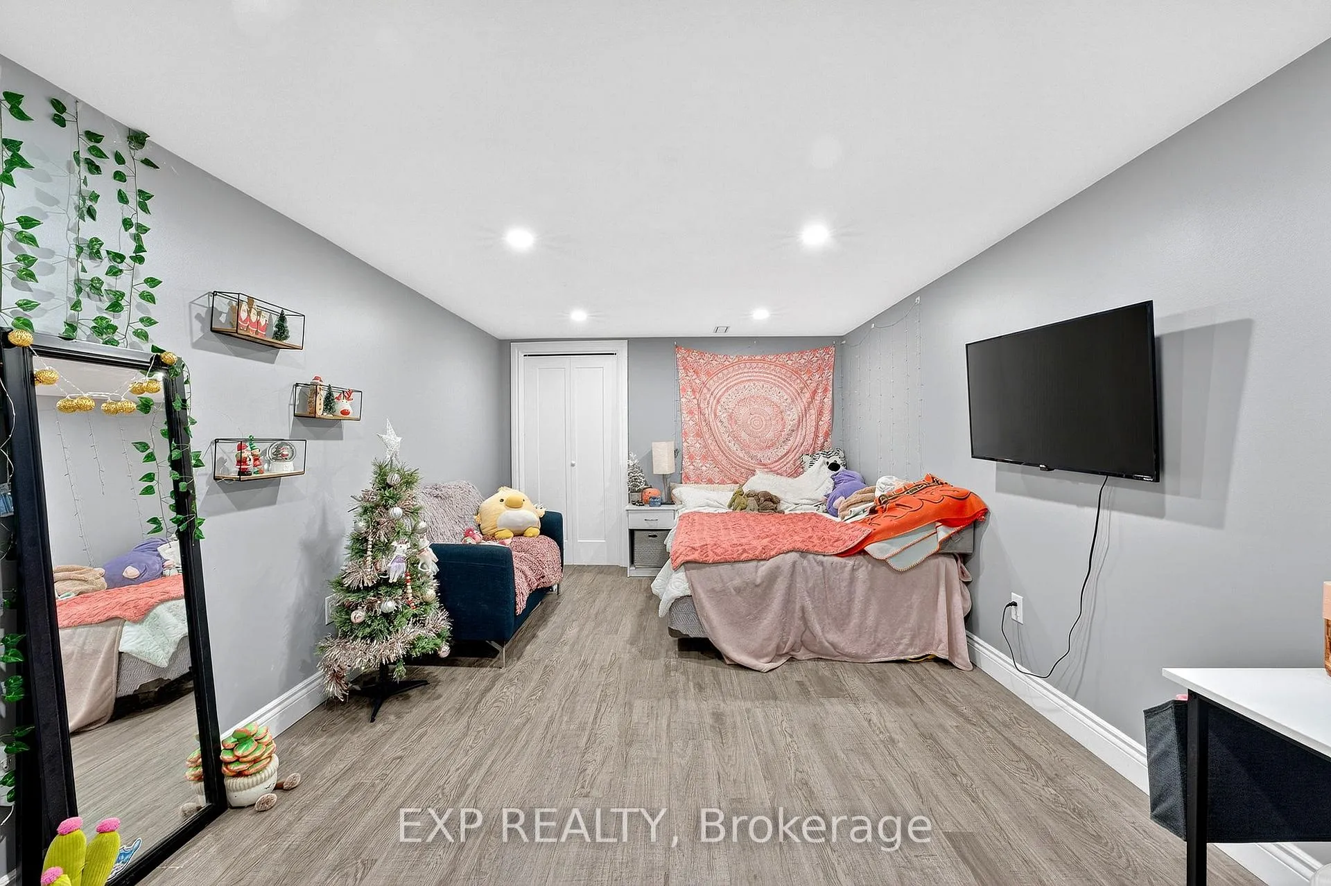 Photo 18 of 266 Bleecker Avenue, Belleville, Belleville Ward — HOMEH