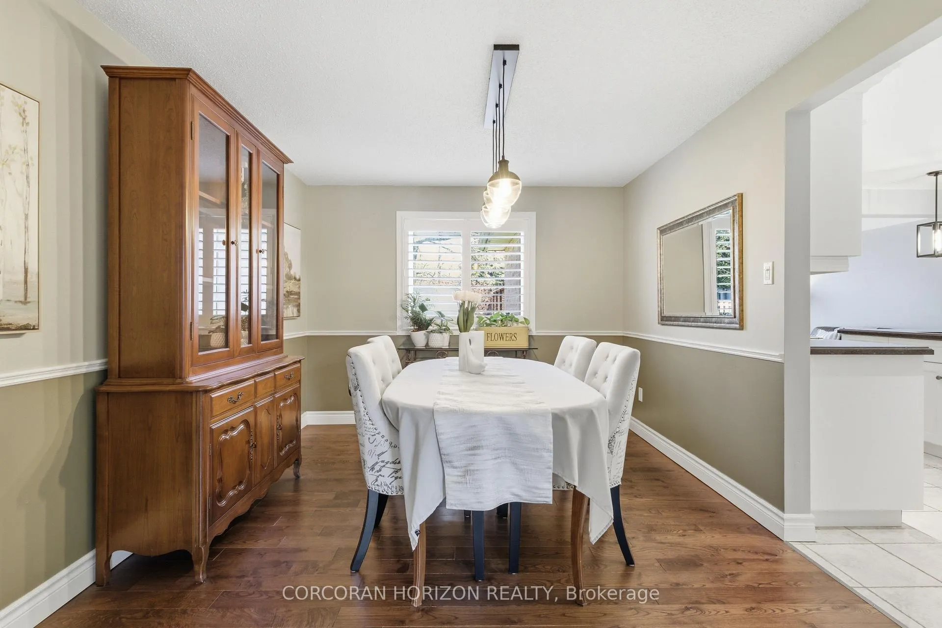 Photo 8 of 125 Covington Crescent, Kitchener — HOMEH