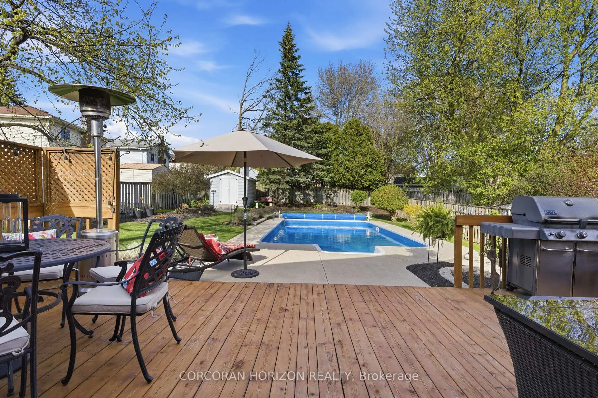 Photo 33 of 125 Covington Crescent, Kitchener — HOMEH