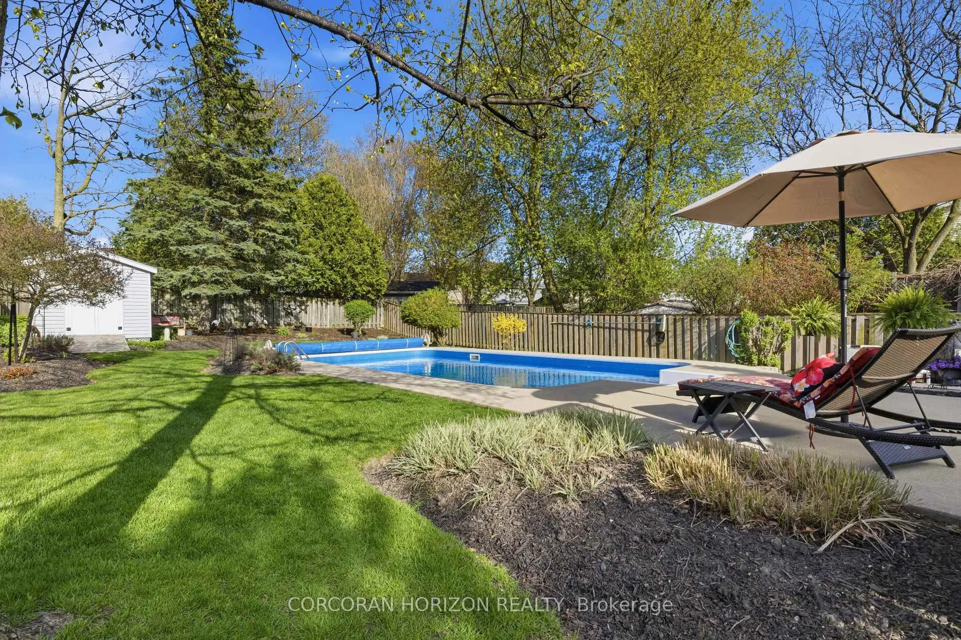 Photo 36 of 125 Covington Crescent, Kitchener — HOMEH