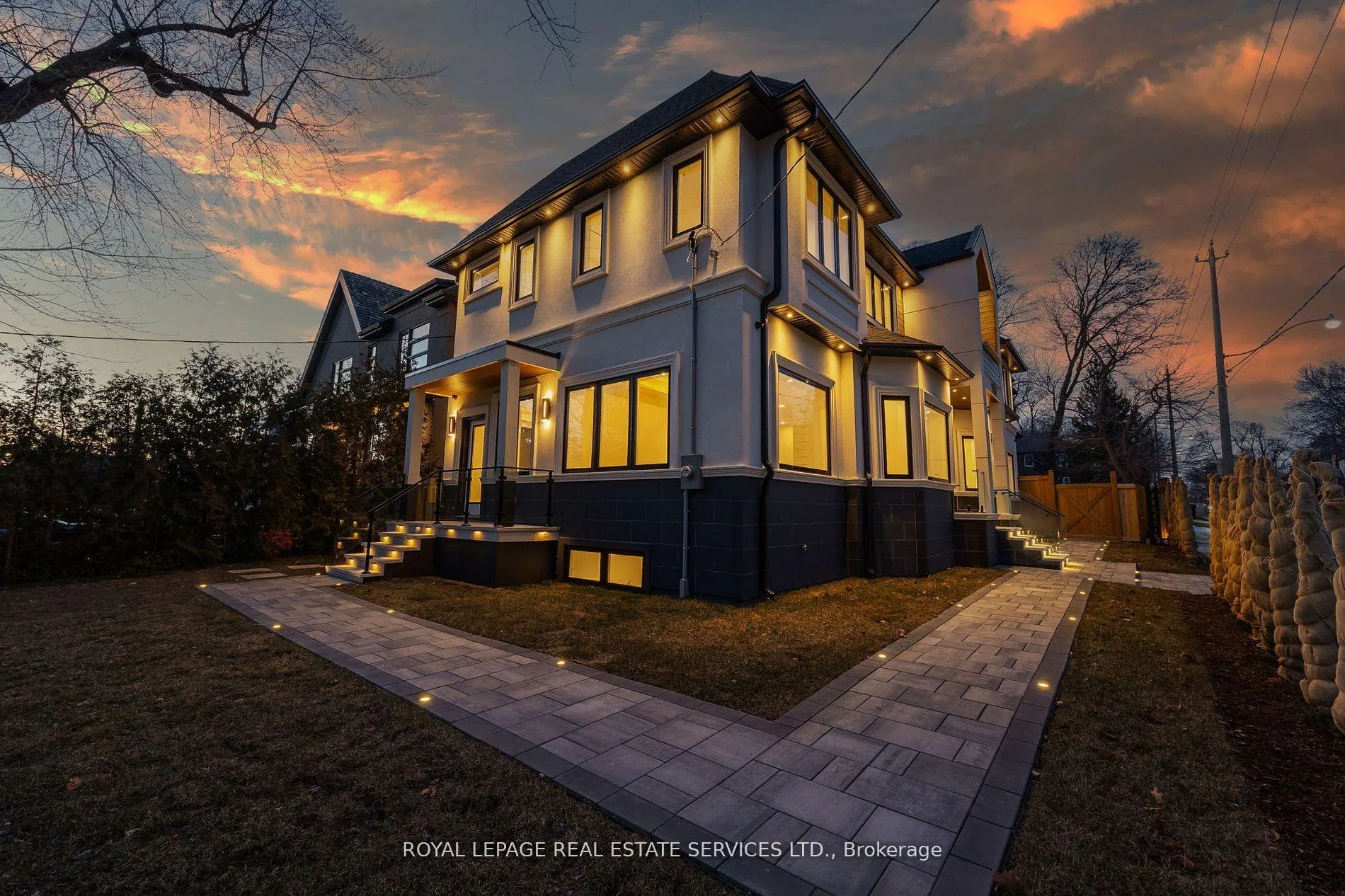 Photo 2 of 1352 Mount Pleasant Road, Toronto, Lawrence Park South — HOMEH