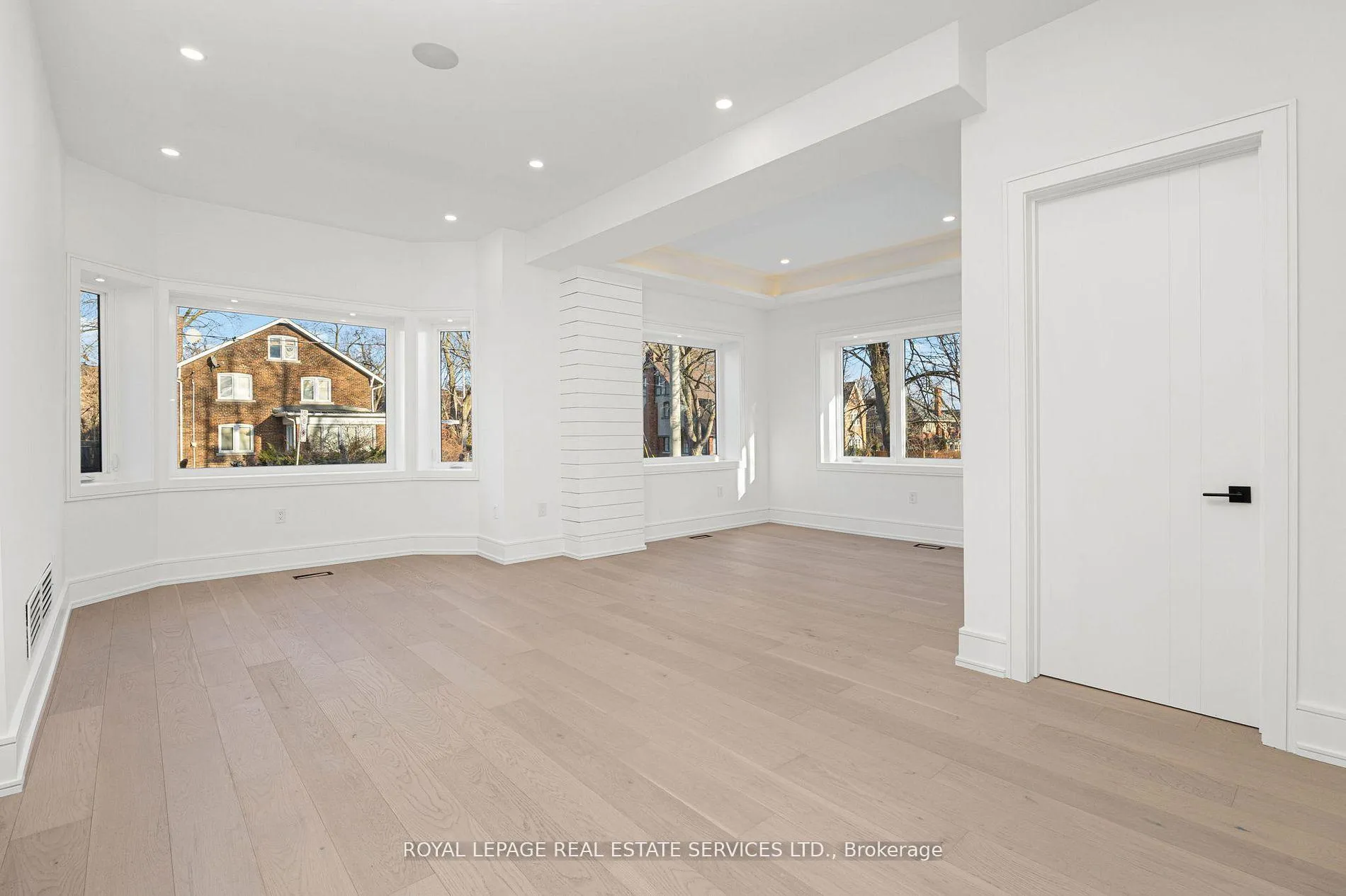 Photo 6 of 1352 Mount Pleasant Road, Toronto, Lawrence Park South — HOMEH