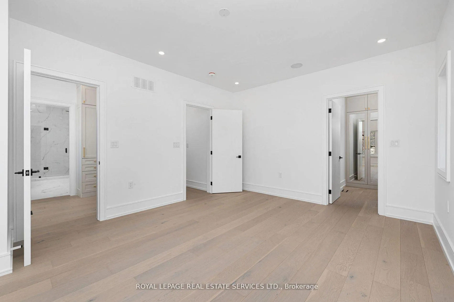 Photo 24 of 1352 Mount Pleasant Road, Toronto, Lawrence Park South — HOMEH