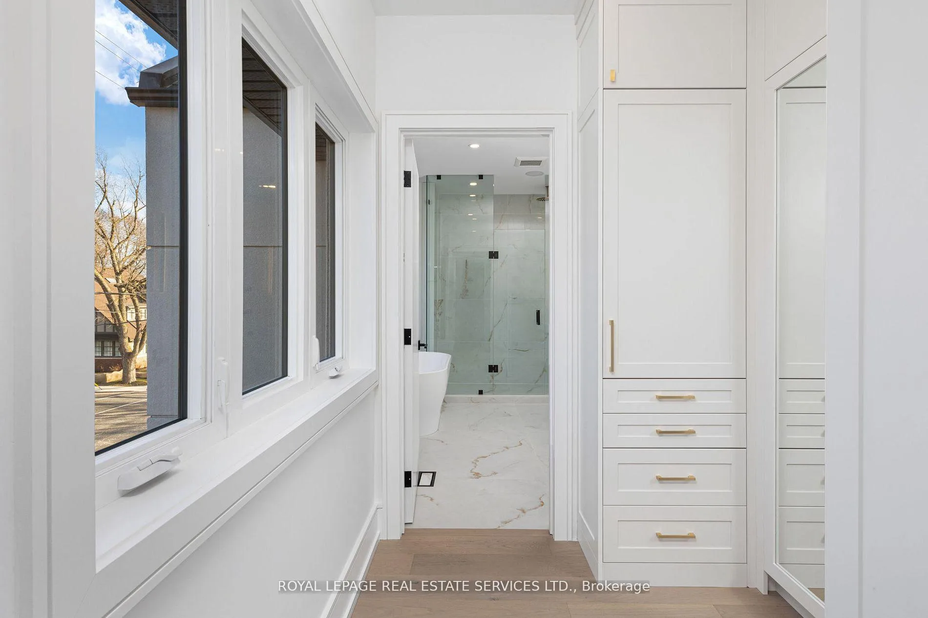 Photo 26 of 1352 Mount Pleasant Road, Toronto, Lawrence Park South — HOMEH