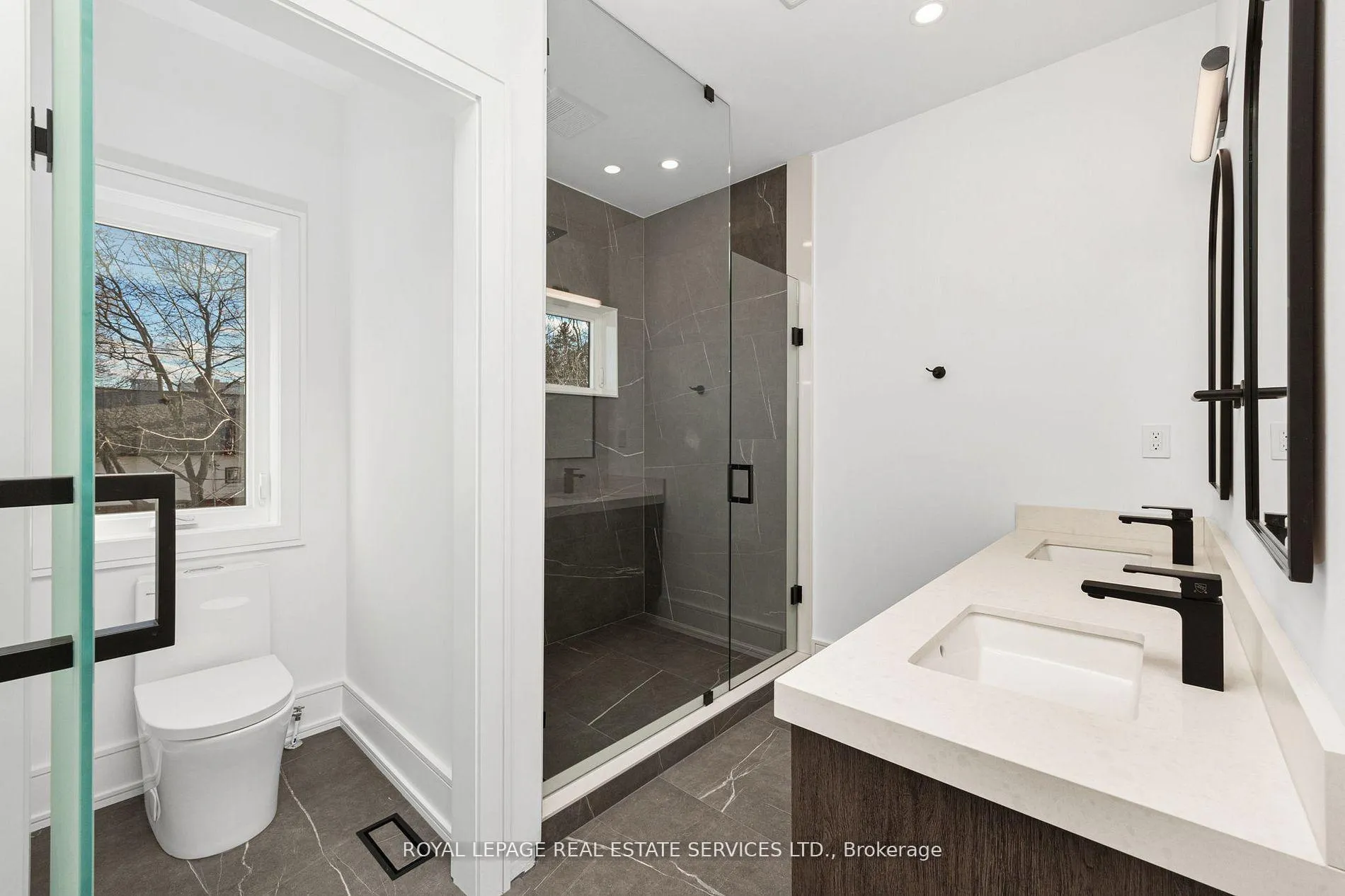 Photo 33 of 1352 Mount Pleasant Road, Toronto, Lawrence Park South — HOMEH