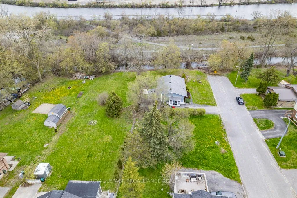 Photo 6 of 86 Store Street, Quinte West, Trenton Ward — HOMEH