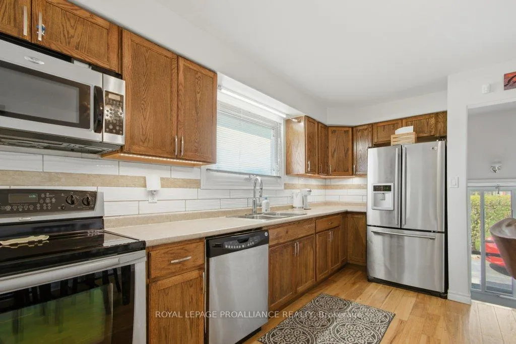 Photo 15 of 86 Store Street, Quinte West, Trenton Ward — HOMEH