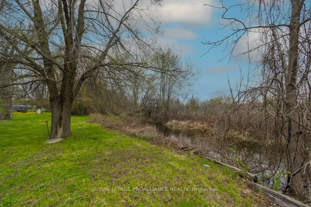 Photo 35 of 86 Store Street, Quinte West, Trenton Ward — HOMEH