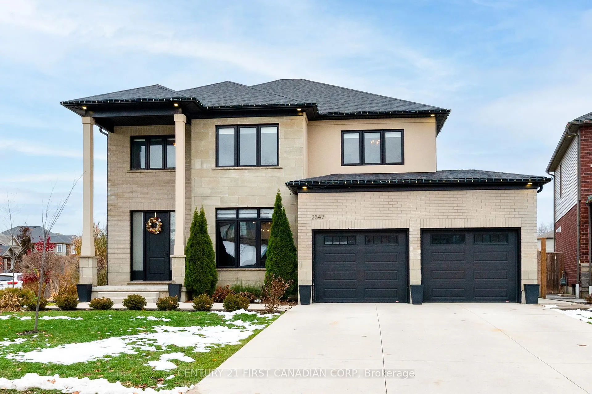 Front of 2347 Yellowbirch Court