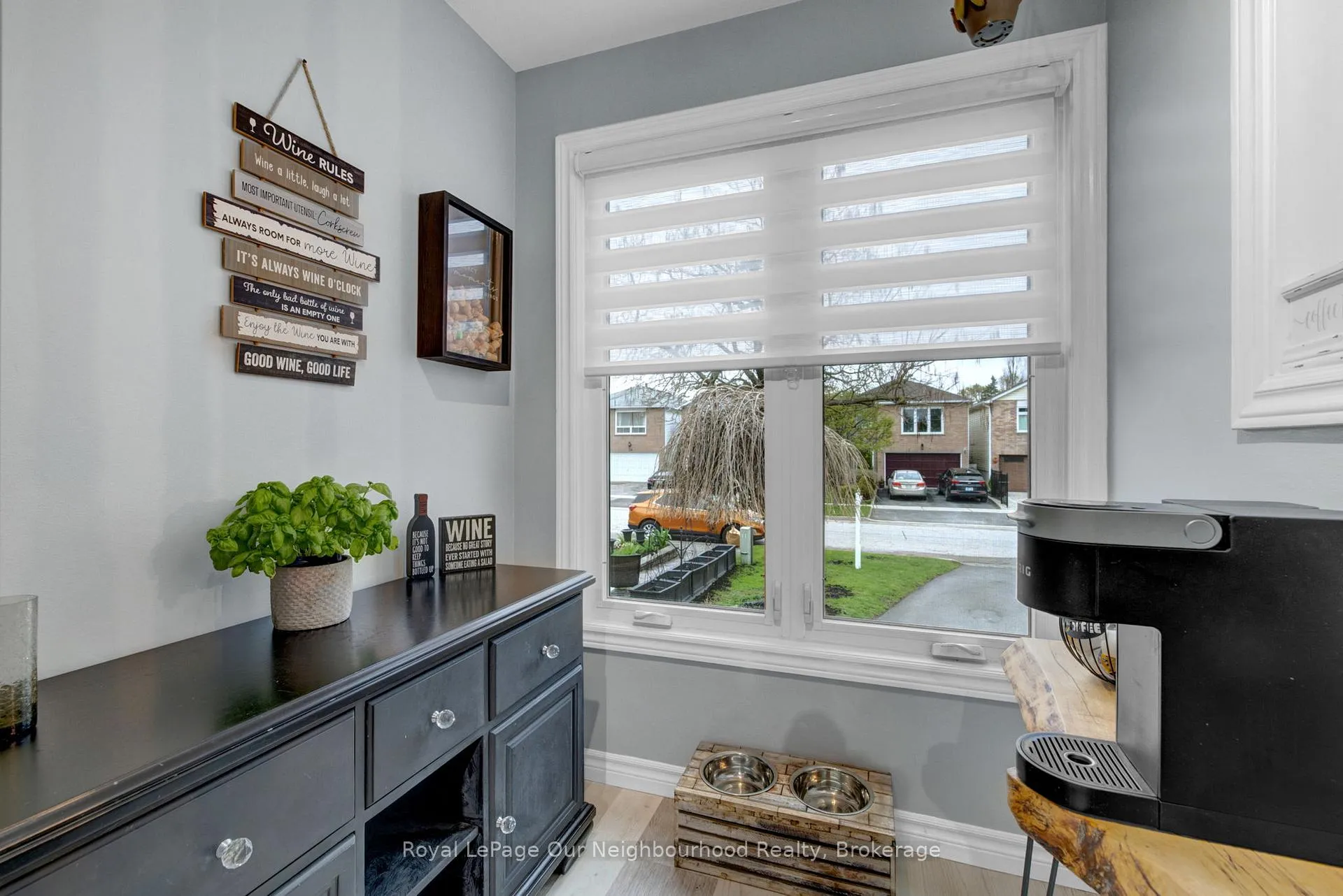 Photo 16 of 19 Marchwood Crescent, Clarington, Bowmanville — HOMEH