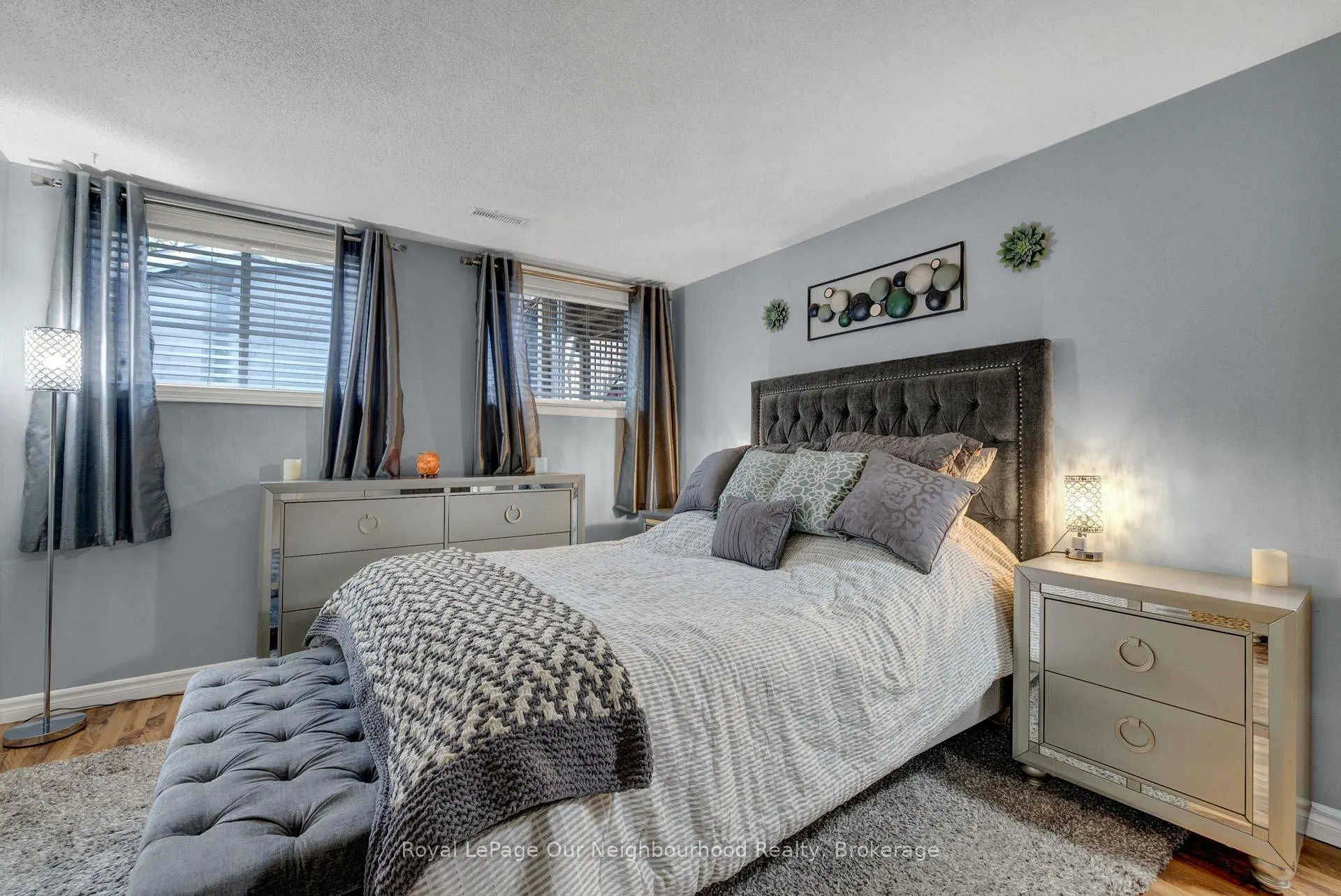 Photo 18 of 19 Marchwood Crescent, Clarington, Bowmanville — HOMEH