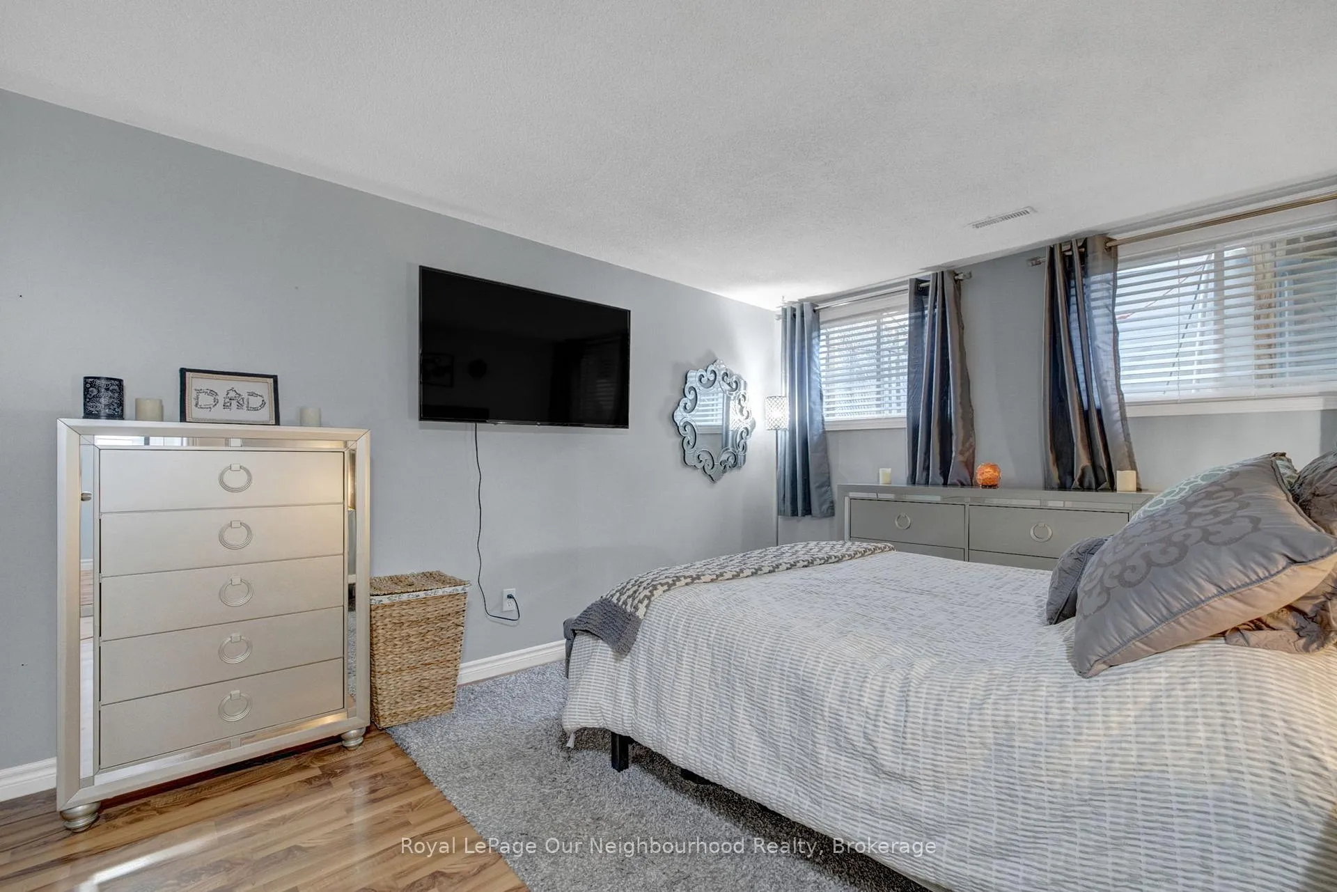 Photo 20 of 19 Marchwood Crescent, Clarington, Bowmanville — HOMEH
