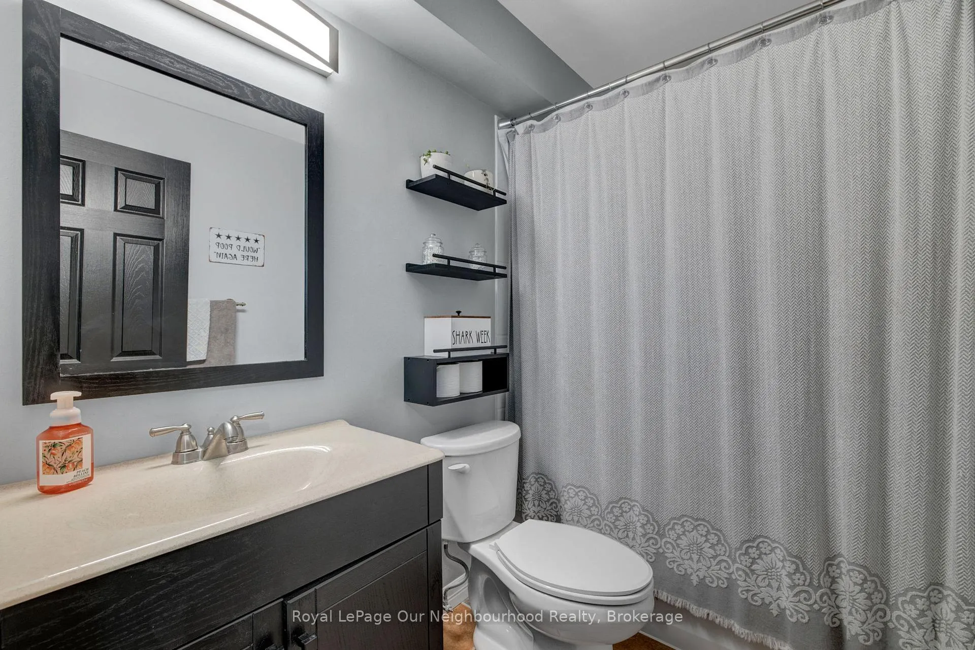 Photo 23 of 19 Marchwood Crescent, Clarington, Bowmanville — HOMEH