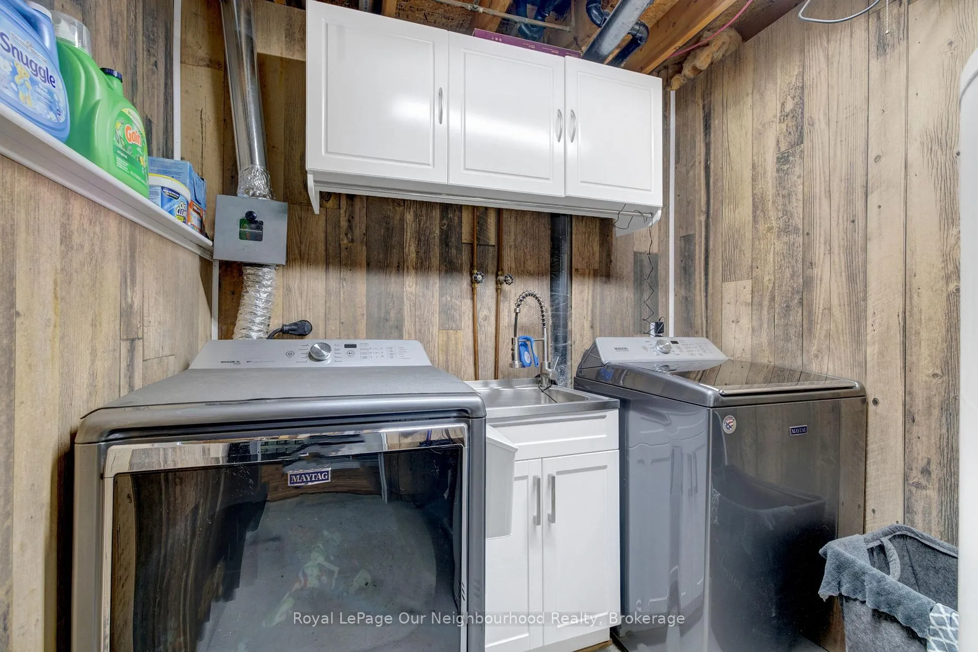 Photo 24 of 19 Marchwood Crescent, Clarington, Bowmanville — HOMEH