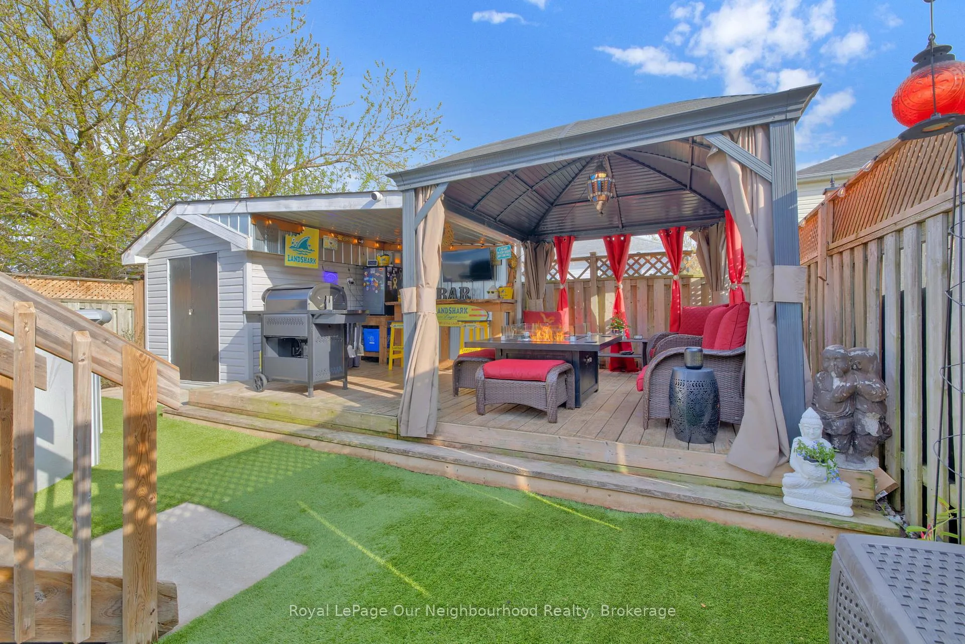 Photo 32 of 19 Marchwood Crescent, Clarington, Bowmanville — HOMEH