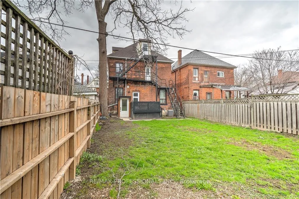 Photo 18 of 285 Hess Street S, Hamilton, Durand — HOMEH