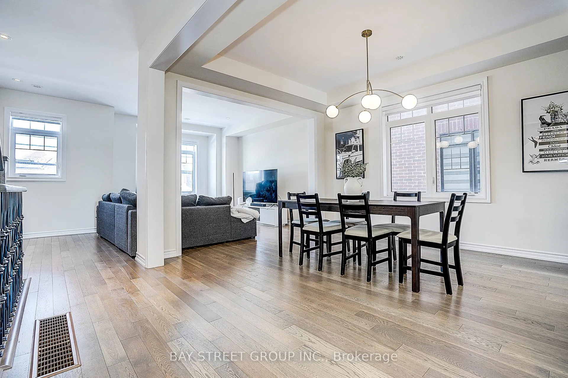 Photo 7 of 10943 Victoria Square Boulevard, Markham, Victoria Square — HOMEH