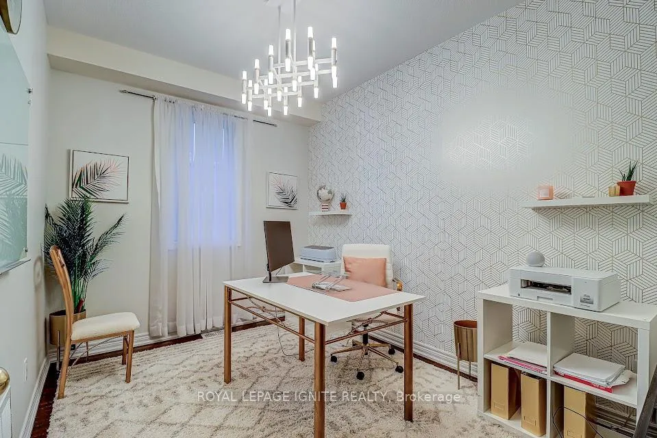 Photo 15 of 200 Ivy Glen Drive, Vaughan, Patterson — HOMEH