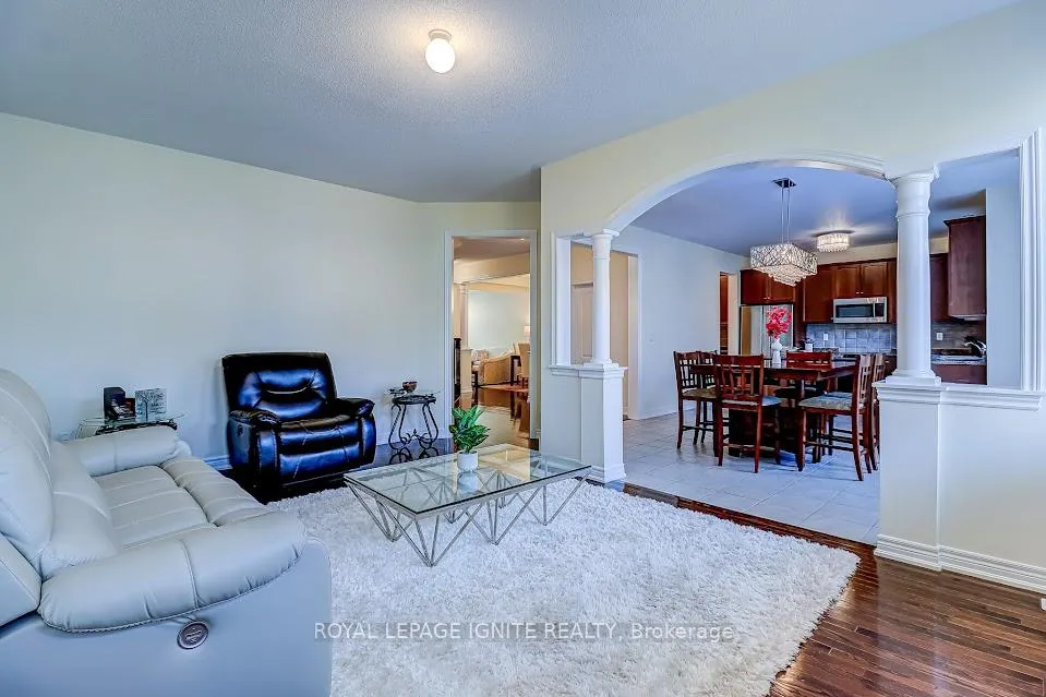 Photo 20 of 200 Ivy Glen Drive, Vaughan, Patterson — HOMEH
