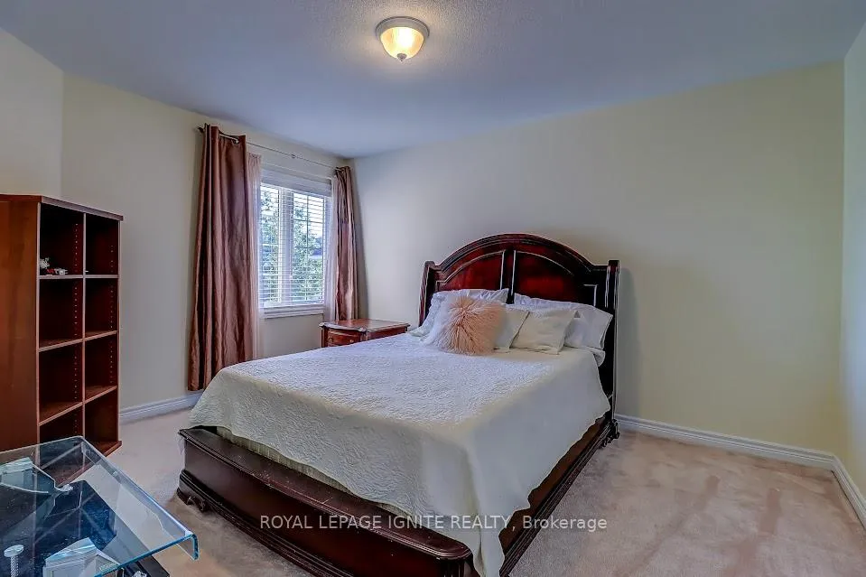 Photo 32 of 200 Ivy Glen Drive, Vaughan, Patterson — HOMEH