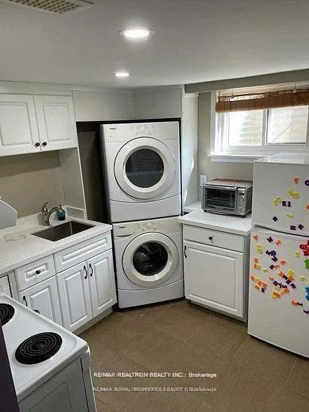 Photo 11 of Unit Bsmt, 63 Dreyer Drive, Ajax, South East — HOMEH
