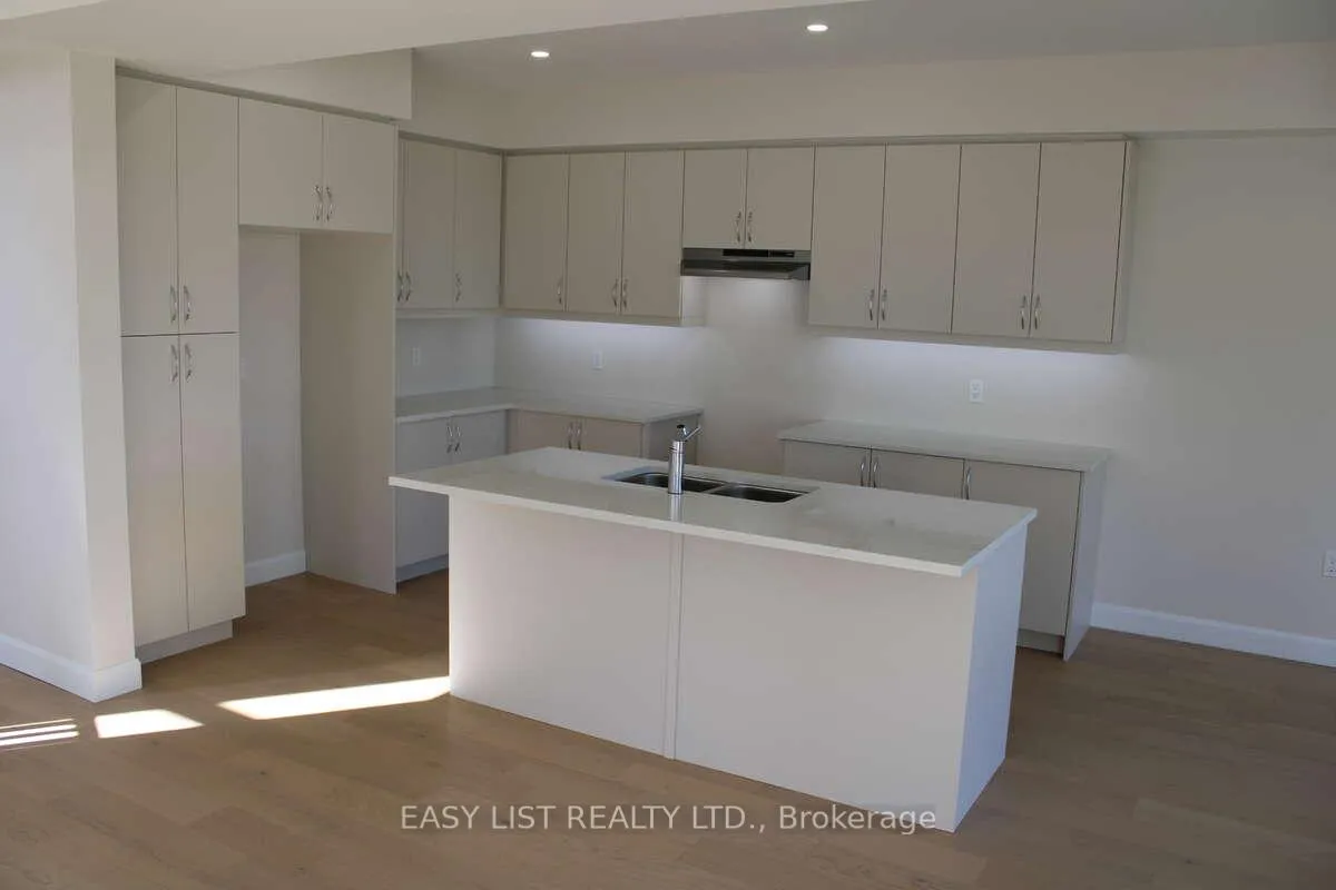 Photo 7 of 299 Mullighan Gardens, Peterborough, Monaghan Ward 2 — HOMEH