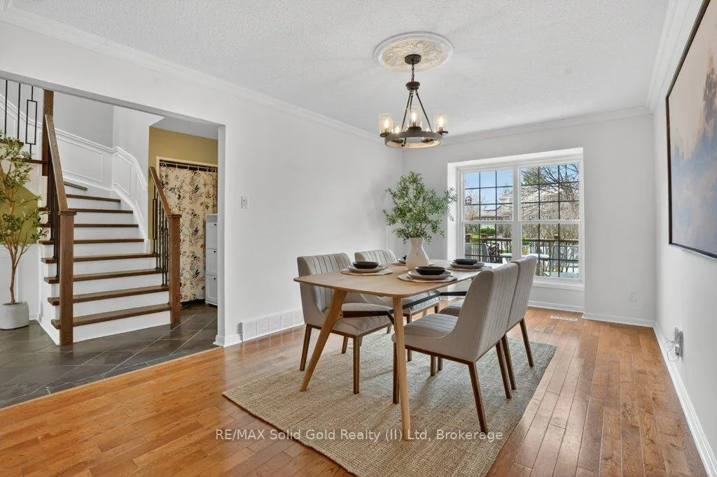 Photo 7 of 54 Deerwood Crescent, Kitchener — HOMEH