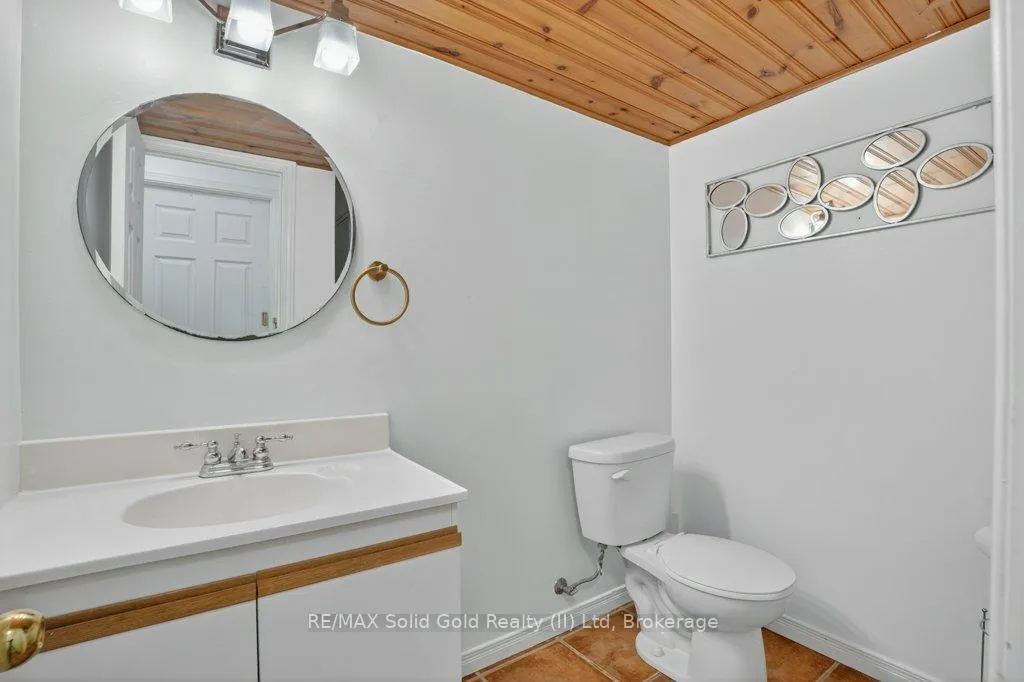 Photo 32 of 54 Deerwood Crescent, Kitchener — HOMEH