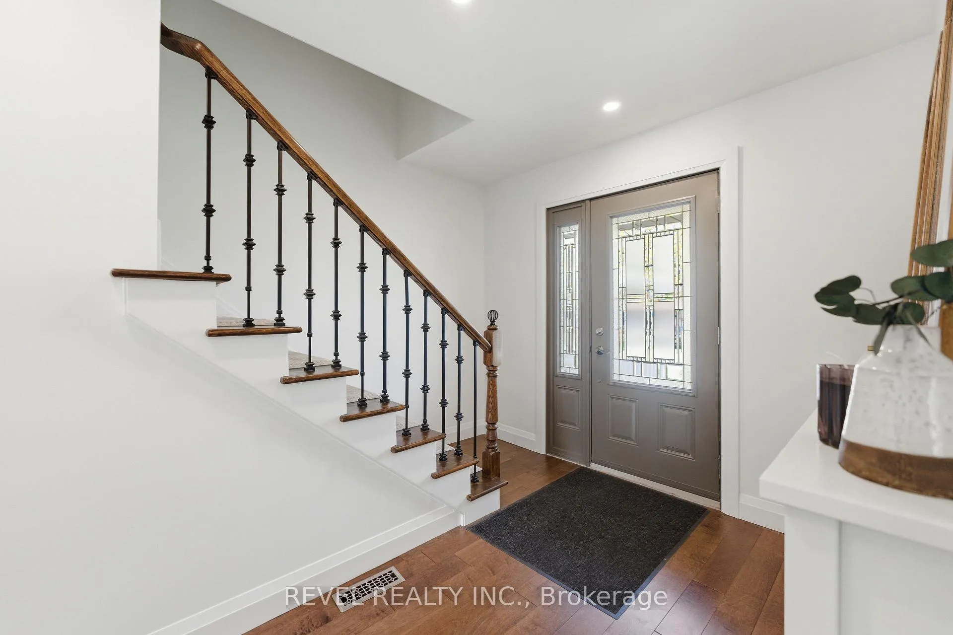Photo 2 of 73 San Fernando Drive, Hamilton, Mountview — HOMEH