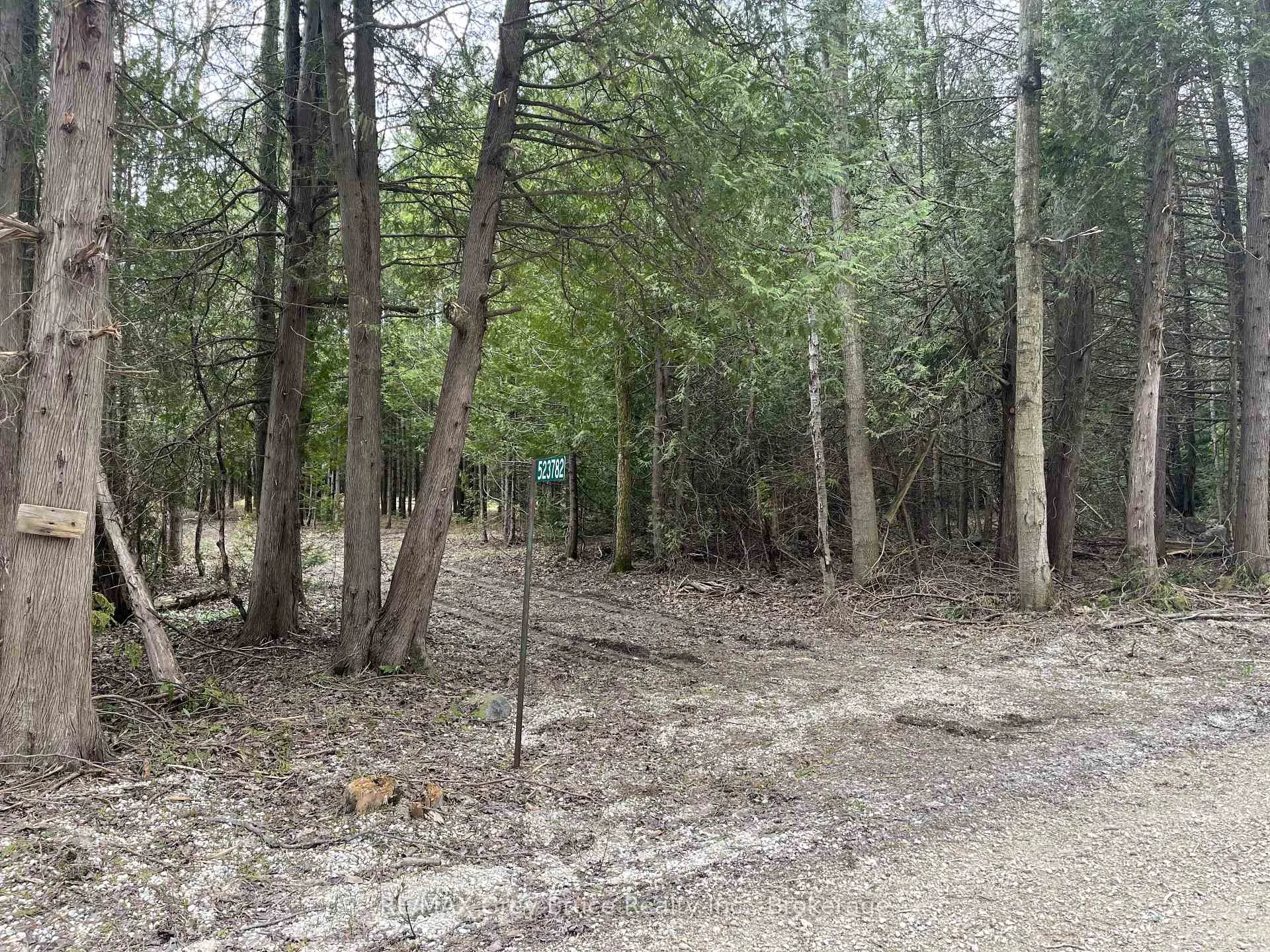 Photo 2 of 523782 Concession 12 Road, West Grey — HOMEH